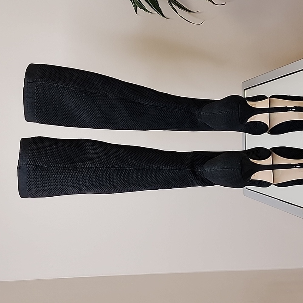 High Boots - Picture 4 of 14
